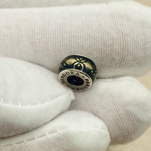 EUC Pandora 791034EN29 Sterling Silver Golden Floral Vintage Spacer Charm - Picture 4 of 9